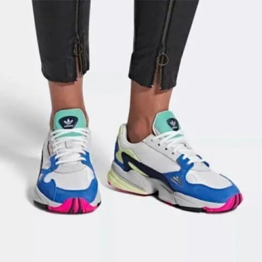 🛑 Adidas Falcon Chunky Dad Sneakers - 5.5/6